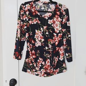 Tommy hilfiger navy cherry blossom top size M